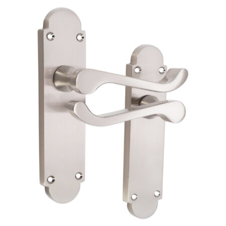 Oakley Lever on Backplate Latch Satin Nickel - Image 2