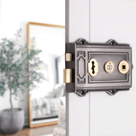 Pewter Davenport Rim Lock Door Lock - Image 3