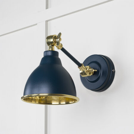 Hammered Brass Brindley Wall Light in Dusk | 49719SDU - Image 2