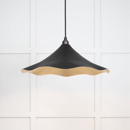Smooth Brass Flora Pendant in Elan Black | 49731SEB