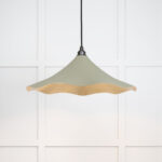 Smooth Brass Flora Pendant in Tump | 49731STU
