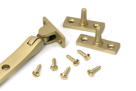 Satin Brass 8" Reeded Stay | 52332 - Image 3