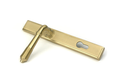 Satin Brass Reeded Slimline Lever Espag. Lock Set | 52424 - Image 4