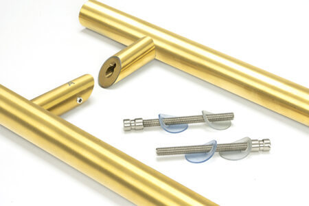 Aged Brass (316) 1.5m Offset T Bar Handle B2B 32mm Ã˜ | 52628 - Image 4