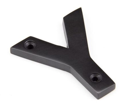 Aged Bronze Letter Y | 92030Y