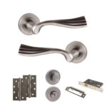 Old English Richmond Door Handle Pack (Bathroom Set - 3" CE Bathroom Lock, 4" Slim Knuckle Hinges x2) - Matt Gun Metal