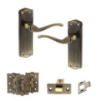 Old English Warwick Door Handle Pack (Latch Set - 2.5" CE Latch, 3" Fire Rated Hinges x3) - Antique Brass
