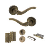 Old English Warwick Door Handle Pack (Bathroom Set - 3" CE Bathroom Lock, 4" Slim Knuckle Hinges x2) - Matt Antique Brass