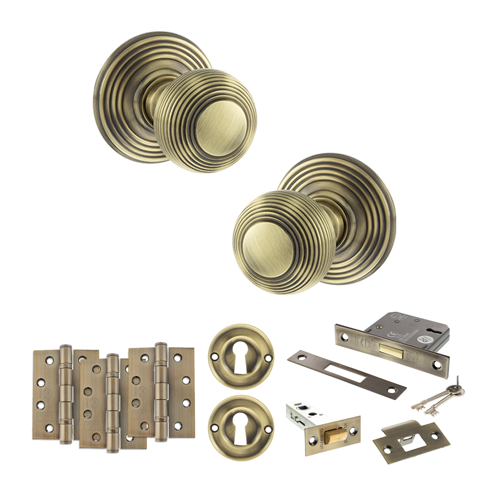 ADPOE50RMKAB67_OLD-ENGLISH-RIPON-ANTIQUE-BRASS.jpg Atlantic Old English Ripon Door Knob Pack (Lock Set - 3" Latch & Deadlock, 4" Fire Rated Hinges x3) - Antique Brass - Image 1