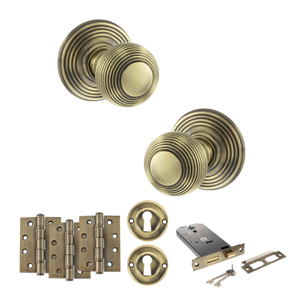 ADPOE50RMKAB71_OLD-ENGLISH-RIPON-ANTIQUE-BRASS.jpg Atlantic Old English Ripon Door Knob Pack (Lock Set - Horizontal Sashlock, 4" Fire Rated Hinges x3) - Antique Brass - Image 1