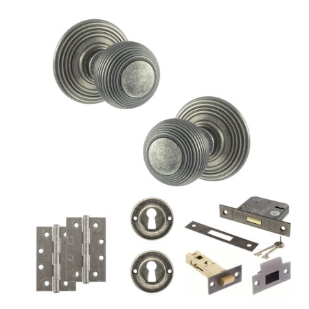Old English Ripon Door Knob Pack (Lock Set - 3" Latch & Deadlock, 4" Slim Knuckle Hinges x2) - Distressed Silver