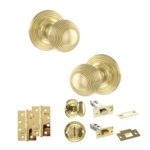 Old English Ripon Door Knob Pack (Bathroom Set - 3" Deadbolt, 4" Slim Knuckle Hinges x2) - Polished Brass