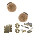 Atlantic Old English Bridlington Door Knob Pack (Lock Set - 3" Latch & Deadlock, 4" Slim Knuckle Hinges x2) - Antique Brass