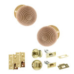 Atlantic Old English Bridlington Door Knob Pack (Bathroom Set - 3" Deadbolt, 4" Slim Knuckle Hinges x2) - Polished Brass