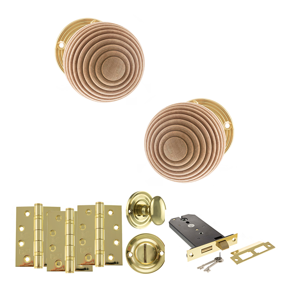 ADPOE57RMKPB72_OLD-ENGLISH-BRIDLINGTON-POLISHED-BRASS.jpg Atlantic Old English Bridlington Door Knob Pack (Lock Set - Horizontal Bathlock, 4" Fire Rated Hinges x3) - Polished Brass - Image 1