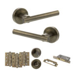 STATUS Nebraska Door Handle Pack (Bathroom Set - 2.5" CE Bathroom Lock, 4" Fire Rated Hinges x3) - Antique Brass