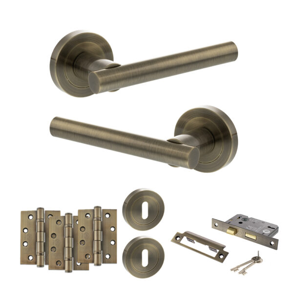 STATUS Nebraska Door Handle Pack (3 Lever Lock Set - 2.5" CE Sashlock, 4" Fire Rated Hinges x3) - Antique Brass