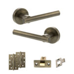 STATUS Nebraska Door Handle Pack (Latch Set - 2.5" CE Latch, 4" Slim Knuckle Hinges x2) - Antique Brass