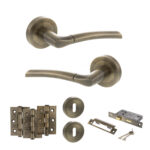 STATUS Indiana Door Handle Pack (3 Lever Lock Set - 2.5" CE Sashlock, 3" Fire Rated Hinges x3) - Antique Brass