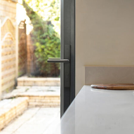 CR-103 Black Multi Point Backplate Door Handle - Image 3