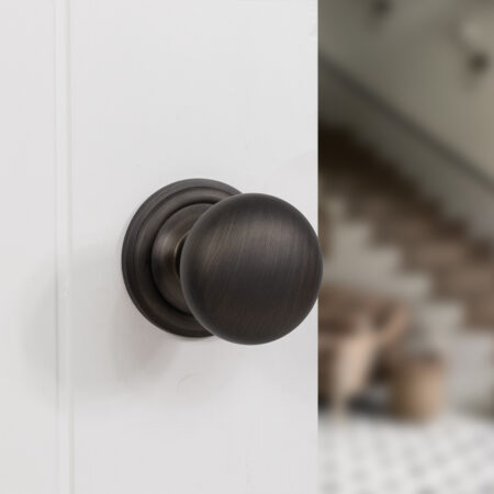 Atlantic Old English Harrogate Door Knob Pack (Lock Set - 3" Latch & Deadlock, 4" Fire Rated Hinges x3) - Urban Bronze - Image 6