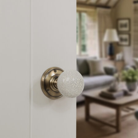 Atlantic Old English Skipton Door Knob Pack (Lock Set - Horizontal Bathlock, 4" Fire Rated Hinges x3) - Antique Brass - Image 6
