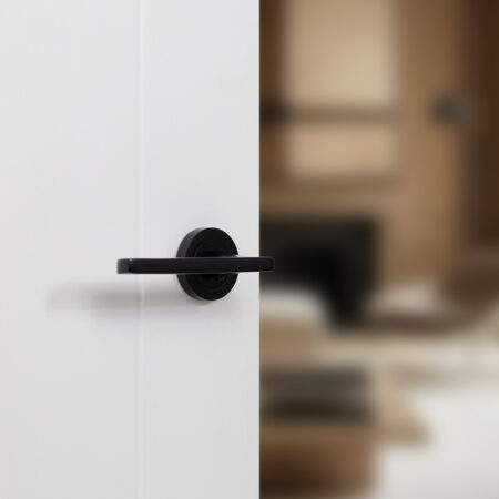 STATUS Alaska Door Handle Pack (Latch Set - 2.5" CE Latch, 4" Fire Rated Hinges x3) - Matt Black - Image 6