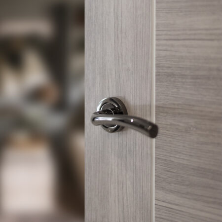 Atlantic Texas Door Pack Bundle (3" Latch + 3"x2" Hingesx3) - Black Nickel - Image 2