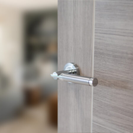 Atlantic Dakota Door Pack Bundle (2.5" Latch, 3"x2" Hingesx3) - Satin Chrome/Polished Chrome - Image 2