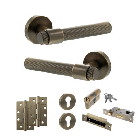 Senza Pari Fasana Door Handle Pack (Euro Lock Set - 2.5" CE Sashlock, 4" Slim Knuckle Hinges x2) - Antique Brass