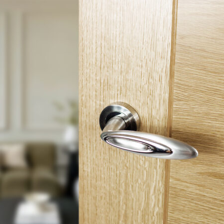 Senza Pari Elisse Door Handle Pack (Bathroom Set - 3" CE Bathroom Lock, 3" Fire Rated Hinges x3) - Satin Nickel/Chrome Plate - Image 6