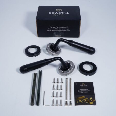 BLU Opera Lever Door Handle on Round Rose 55 x 10.5mm 316 Stainless Steel Matt Black Lacquer Finish - Image 4