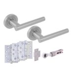 Hunta Hardware Solus Satin Chrome Passage Internal Door Pack - Bullet Latch & 3 x 102mm FD Hinges