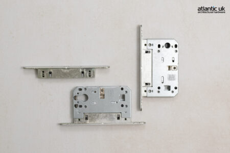Atlantic AGB Touch Adjustable Magnetic Door Catch - White - Image 2
