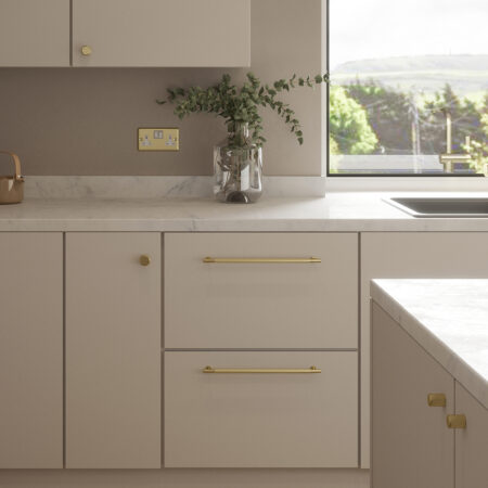 Atlantic Millhouse Brass Eiffel Knurled T-Bar Cabinet Pull Handle on Backplate 320mm - Polished Chrome - Image 3