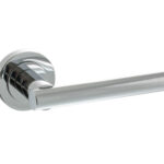 Atlantic STATUS Nebraska Lever Door Handle on Round Rose - Polished Chrome