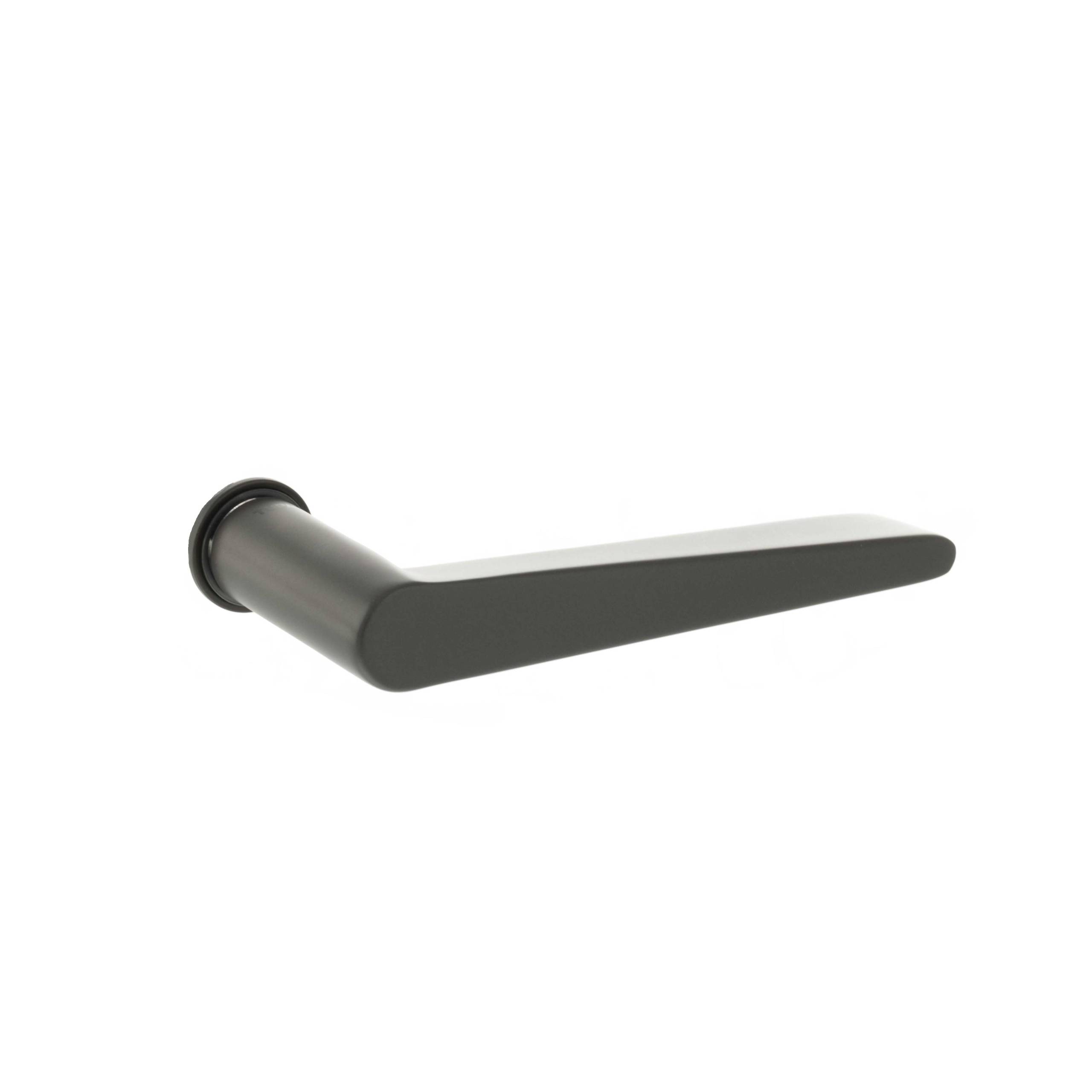 T1967CRTT_TUPAI20RAPIDO205S20LINE20TORRAO20DOOR20HANDLE20ON20CONCEALED20ROUND20ROSE_TITANIUM_LR-scaled-1.jpg Atlantic Tupai Rapido 5S Line Torrao Lever Door Handle on 5mm Slimline Round Rose - Pearl Black - Image 1