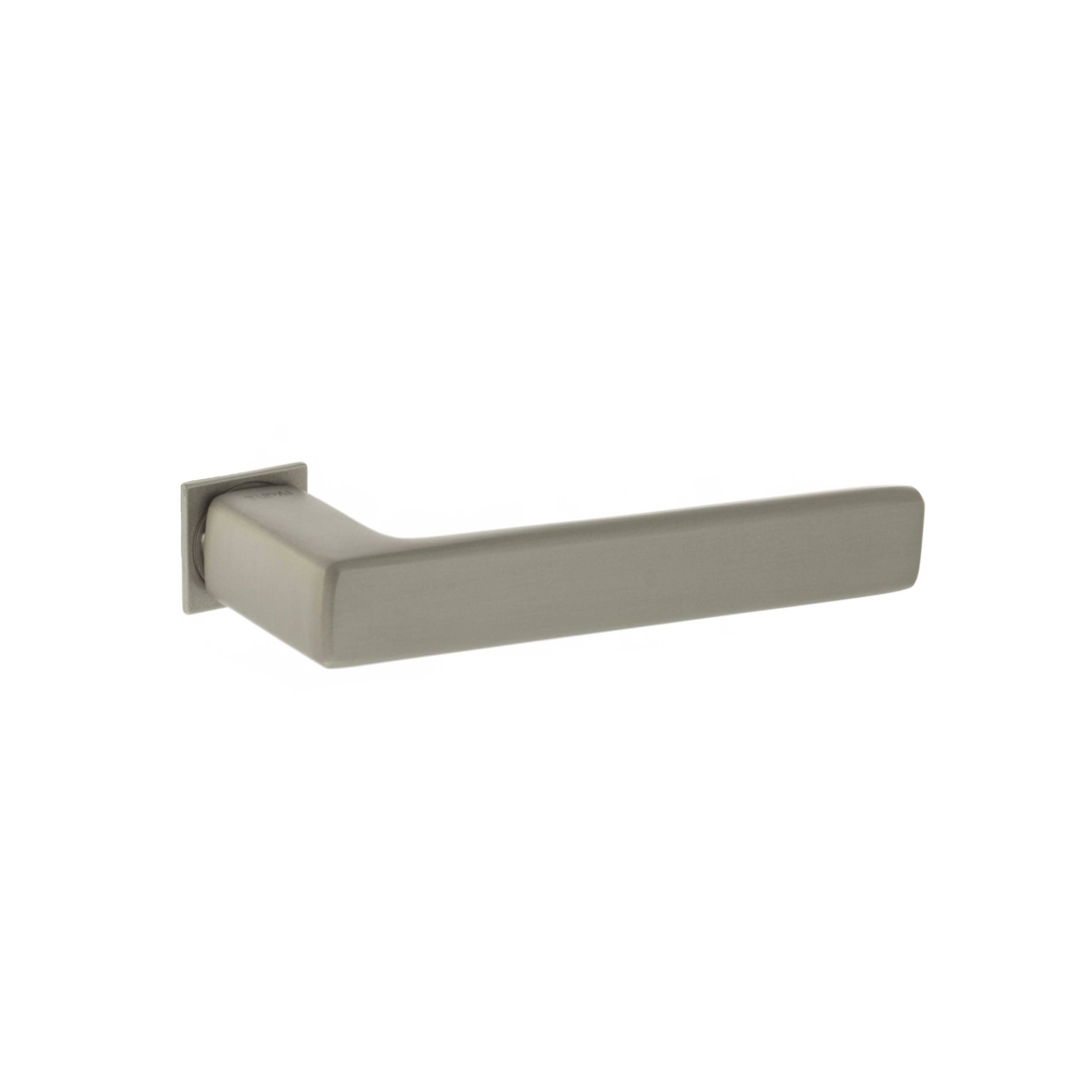T3095CSPL_TUPAI20RAPIDO205S20LINE20PORTEL20DOOR20HANDLE20ON20CONCEALED20SQUARE20ROSE_PEARL20NICKEL_LR-scaled-1.jpg Atlantic Tupai Rapido 5S Line Portel Lever Door Handle on Concealed Square Rose - Pearl Nickel - Image 1