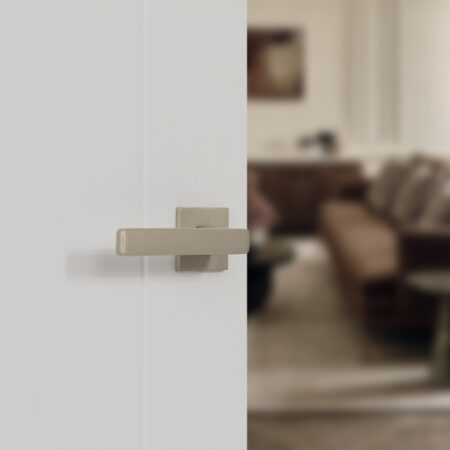 Atlantic Tupai Rapido 5S Line Portel Lever Door Handle on 5mm Slimline Square Rose - Pearl Nickel - Image 2