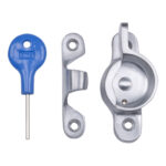 Carlisle Brass Locking Sash Fastener (Fitch Pattern) - Satin Chrome