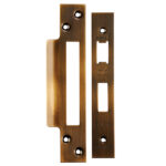 Eurospec Forend Strike & Fixings - Bas/Ess/Lss - Square - Antique Brass