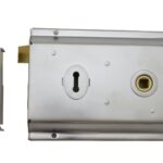 Eurospec 6 x 4" Rim Lock - Dual Handed C/W 2 Keys - Satin Chrome