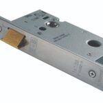 Eurospec Upright Latch 64mm